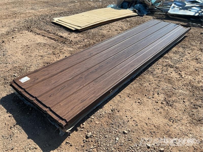 Quantity of (100) Brown Metal Roof Panels (Unused) Gervės, keltuvai ir medžiagų kėlimo įranga