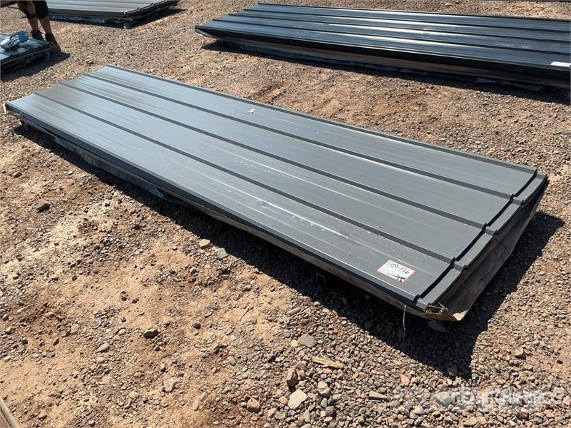 Quantity of (100) Grey Metal Roof Panels (Unused) Gervės, keltuvai ir medžiagų kėlimo įranga
