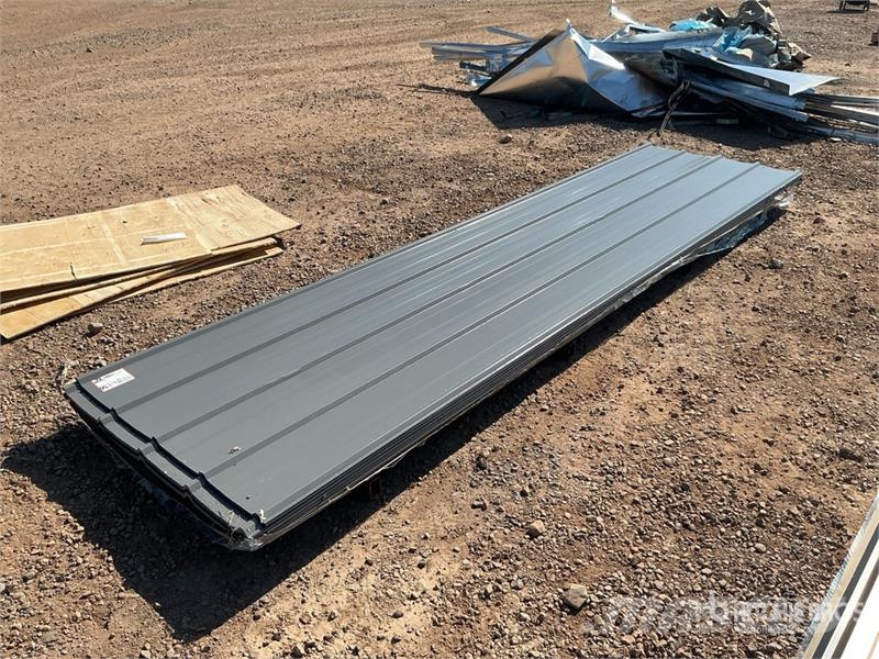 Quantity of (100) Grey Metal Roof Panels (Unused) Gervės, keltuvai ir medžiagų kėlimo įranga