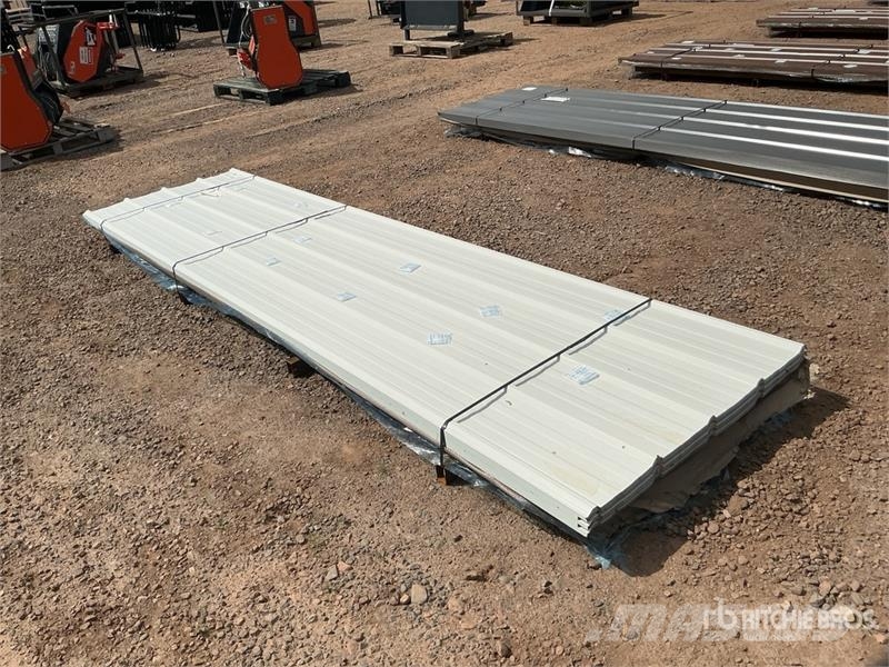 Quantity of (100) White Metal Roof Panels (Unused) Gervės, keltuvai ir medžiagų kėlimo įranga