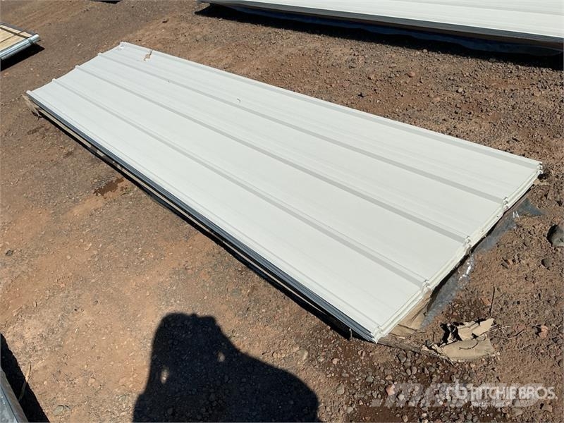 Quantity of (100) White Metal Roof Panels (Unused) Gervės, keltuvai ir medžiagų kėlimo įranga