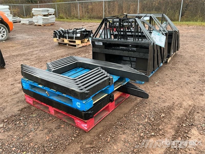  Quantity of (12)  Mower King SAII100 48 in Skid St Građevinarske viljuške