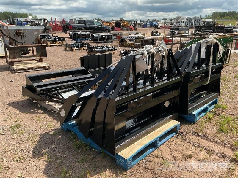 Quantity of (12) Mower King SA 48 in Skid Steer F Građevinarske viljuške