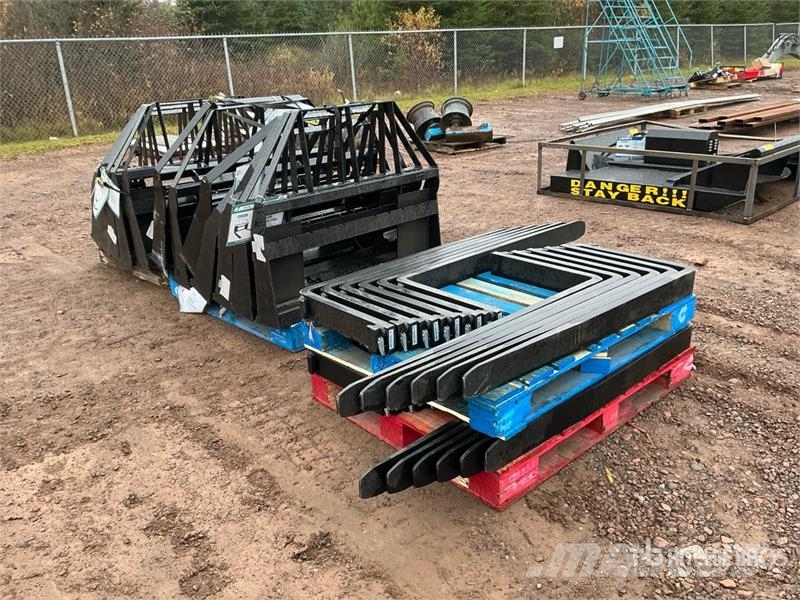  Quantity of (12)  Mower King SAII100 48 in Skid St Građevinarske viljuške