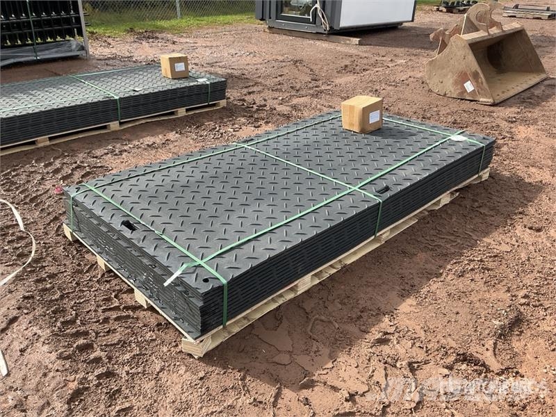  Quantity of (12)  SKLP SK-LJB12 94 in x 47 in Poly Urbšanas iekārtu piederumi un rezerves daļas