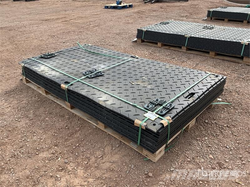  Quantity of (12)  SKLP SK-LJB12 94 in x 47 in Poly معدات النقل - غير ذلك