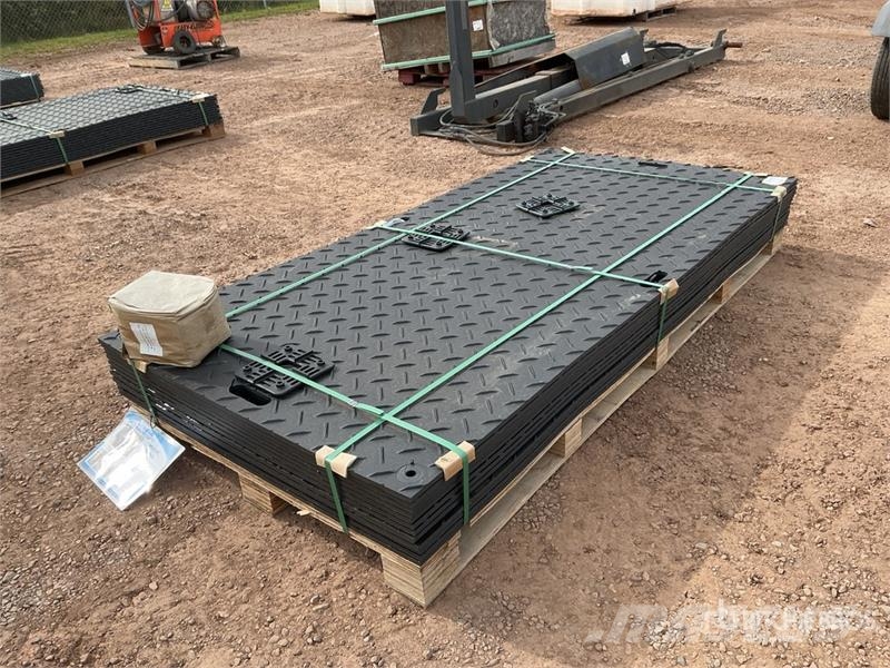  Quantity of (12)  SKLP SK-LJB12 94 in x 47 in Poly معدات النقل - غير ذلك