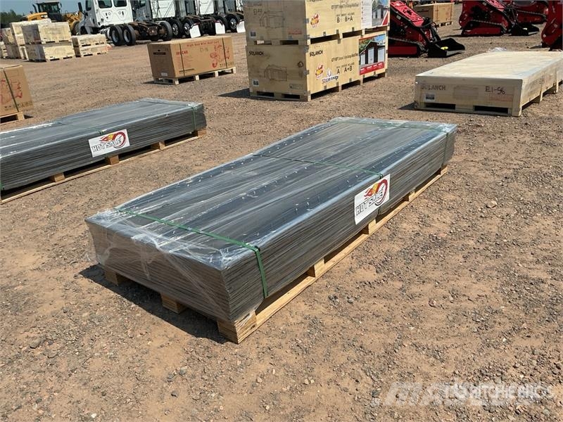 Quantity of (15) FPM 41 in x 94 in Ground Protect Ostale kargo komponente