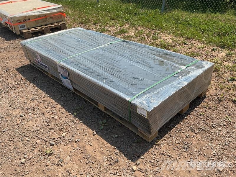 Quantity of (15) FPM 41 in x 94 in Ground Protect Ostale kargo komponente