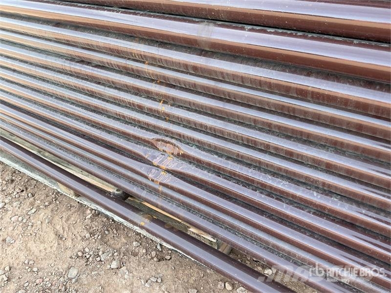 Quantity of (18) 7 ft 6 in 5 Rail Livestock Panel Other livestock machinery and accessories
