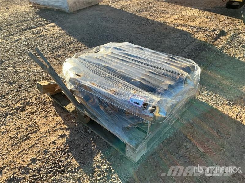  Quantity of (18) Rollers - Fits Cat D6K Drugi deli