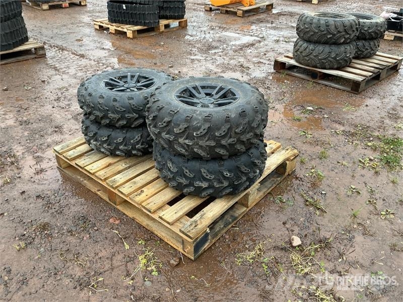  Quantity of (2) 25x8.00-12 Tires الإطارات والعجلات والحافات