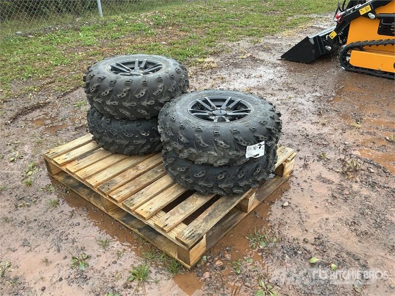  Quantity of (2) 25x8.00-12 Tires الإطارات والعجلات والحافات