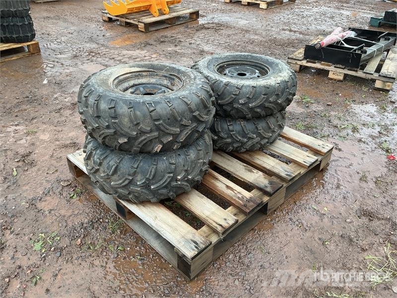  Quantity of (2) 26x9-12 Tires الإطارات والعجلات والحافات