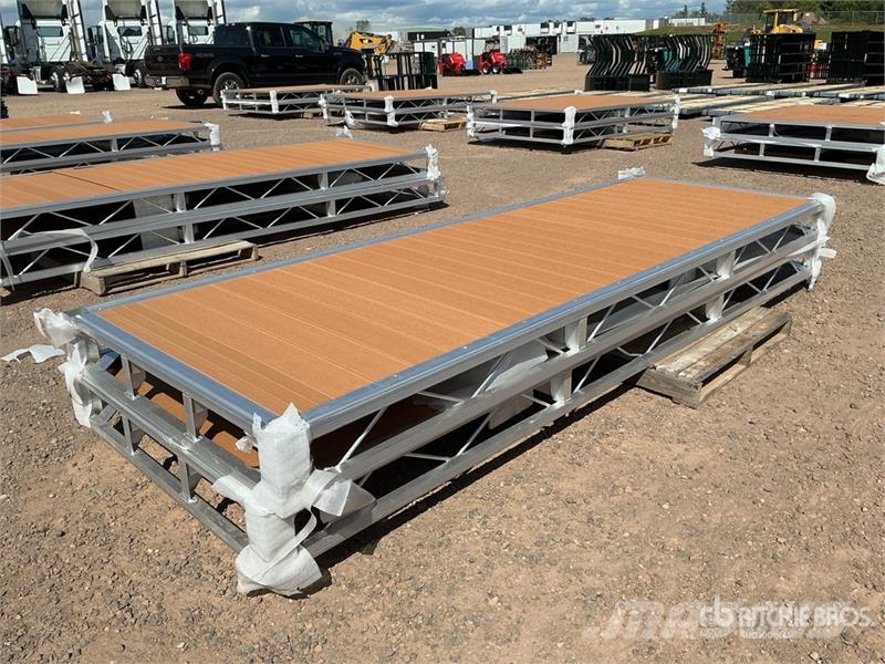  Quantity of (2)  BYT BDF412 4 ft x 12 ft Aluminum  Další