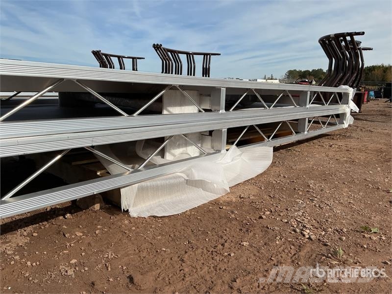 Quantity of (2) BYT BDF412 4 ft x 12 ft Aluminum Egyéb mezőgazdasági gépek