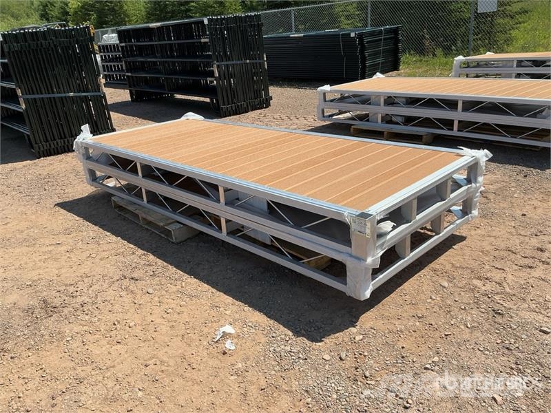  Quantity of (2)  BYT BDF410 4 ft x 10 ft Aluminum  Další