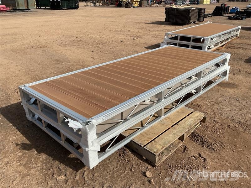  Quantity of (2)  BYT BDF410 4 ft x 10 ft Aluminum  ماكينات زراعية - غير ذلك
