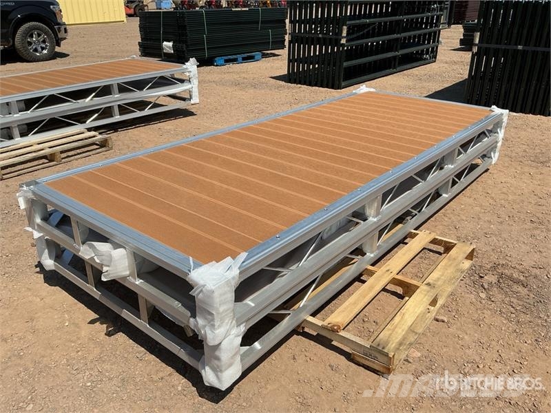  Quantity of (2)  BYT BDF410 4 ft x 10 ft Aluminum  Další