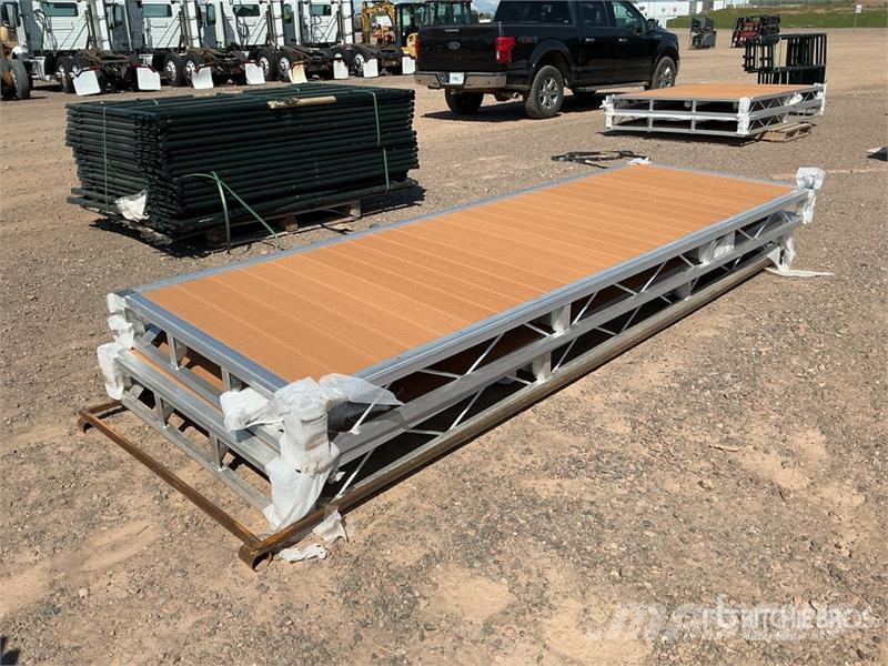  Quantity of (2)  BYT BDF412 4 ft x 12 ft Aluminum  Další