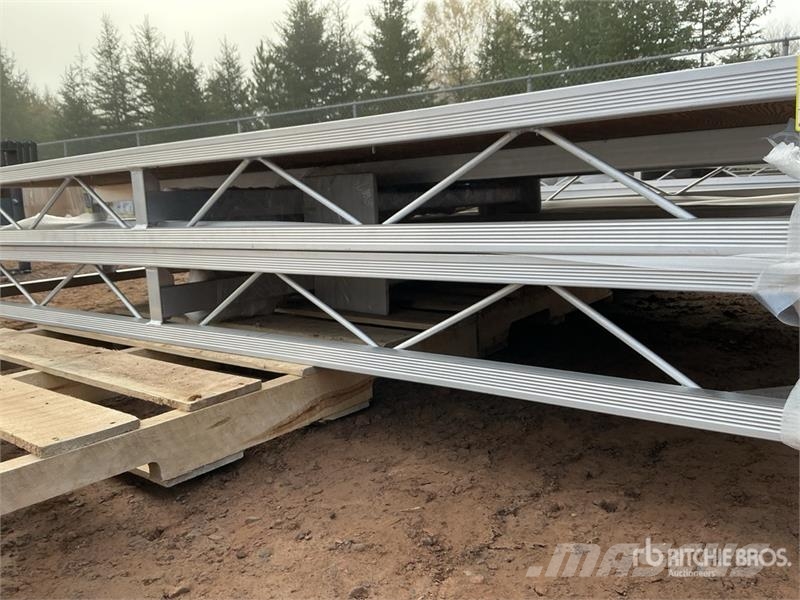 Quantity of (2) BYT BDF6 6 ft x 8 ft Aluminum Boa Muut maatalouskoneet