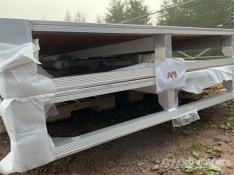 Quantity of (2) BYT BDF6 6 ft x 8 ft Aluminum Boa Ostale poljoprivredne mašine