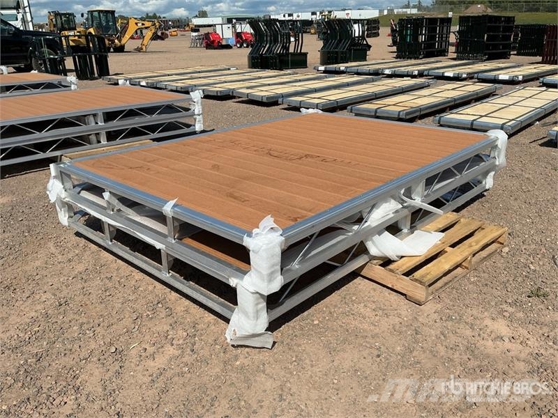  Quantity of (2)  BYT BDF6 6 ft x 8 ft Aluminum Boa Další