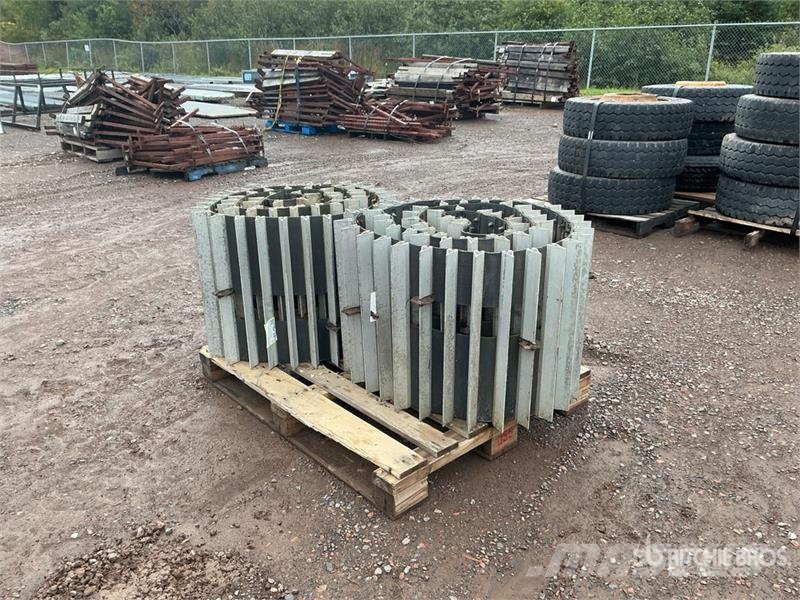 Quantity of (2) Crawler Carrier 23 In Tracks - Fit Ďalšie komponenty