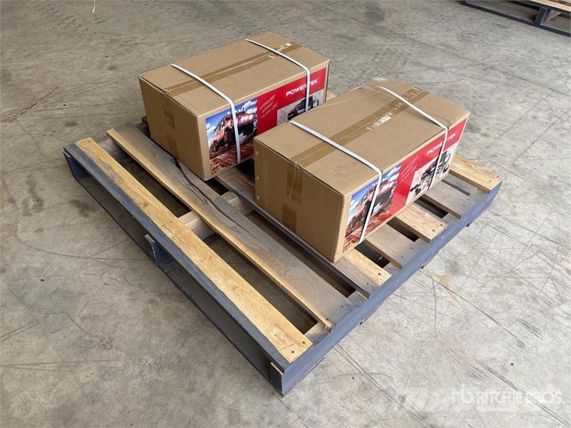  Quantity of (2)  Powertek WW13000 13000 lb Winch ( Montacargas y elevadores de material