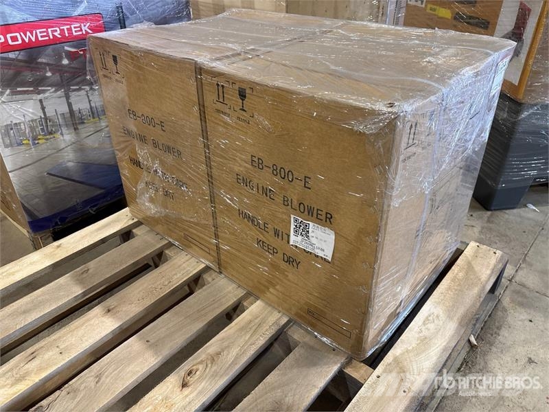 Quantity of (2) Powertek EB-800-E Leaf Blower (Un Zariadenie na odstraňovanie odpadkov