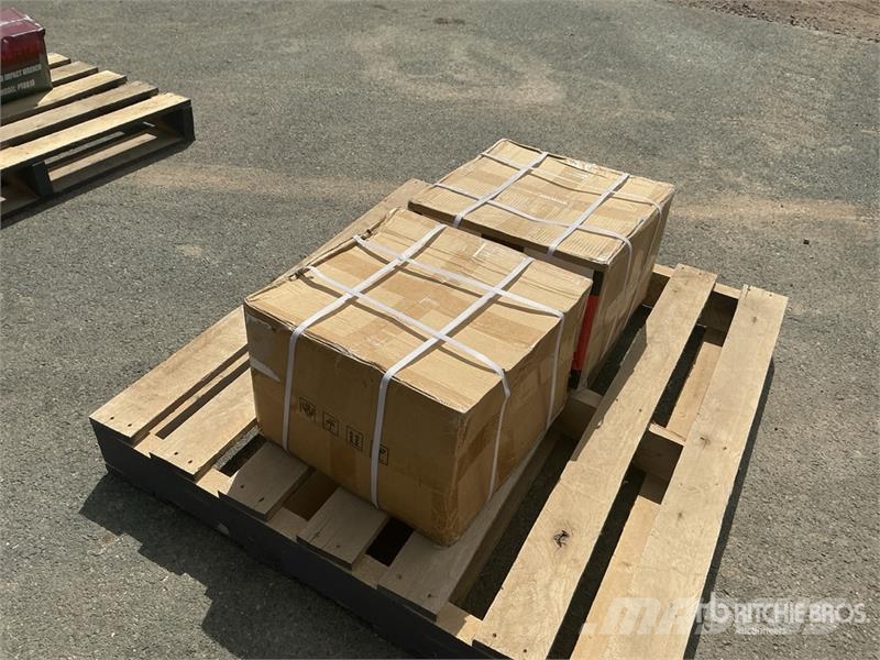 Quantity of (2) Powertek PKFY50A Fuel Pump (Unuse Строителство - Други