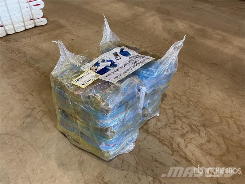 Quantity of (20) 2.4 in x 33 ft Blue Heavy Duty Ra Drugi deli