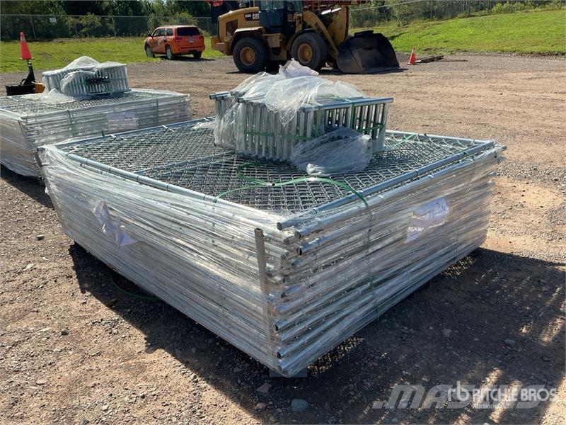 Quantity of (20) 7 ft 5 in x 6 ft Chain Link Tempo Drugi deli