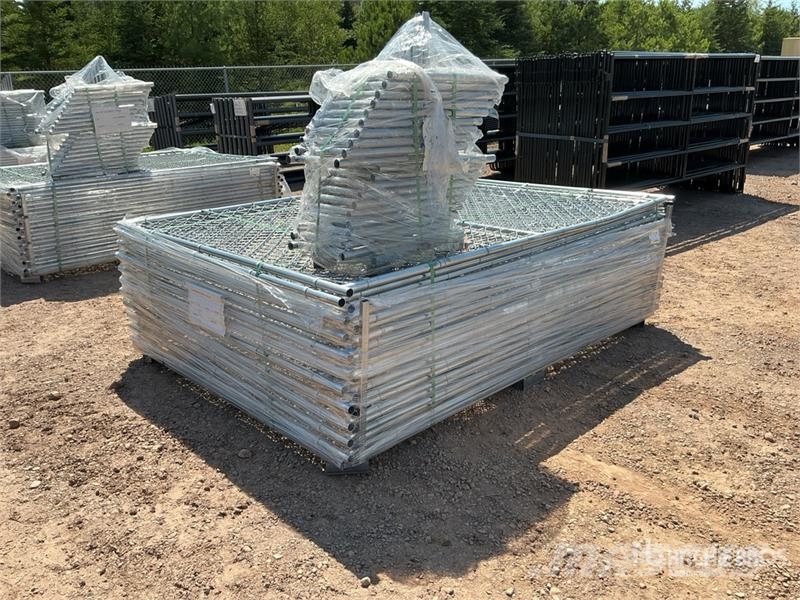 Quantity of (20) 7 ft 5 in x 6 ft Chain Link Tempo Drugi deli