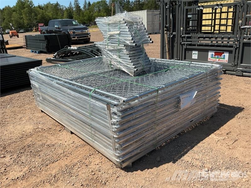 Quantity of (20) 7 ft 5 in x 6 ft Chain Link Tempo Drugi deli