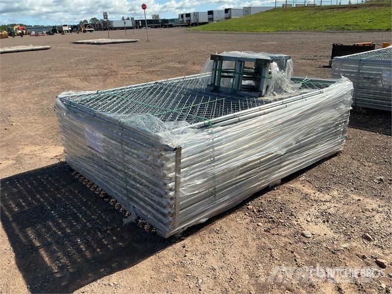 Quantity of (20) 7 ft 5 in x 6 ft Chain Link Tempo Drugi deli