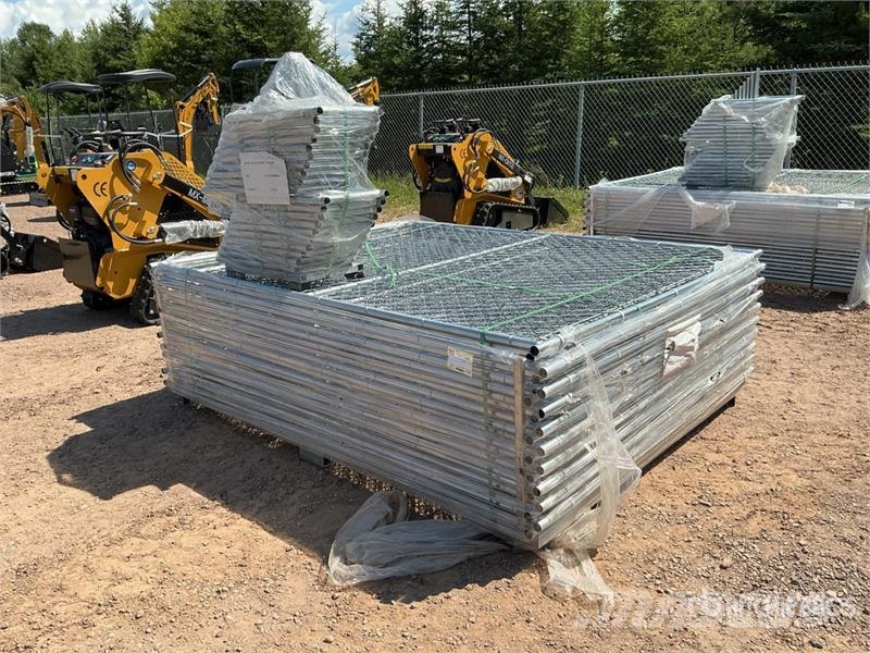 Quantity of (20) 7 ft 5 in x 6 ft Chain Link Tempo Drugi deli