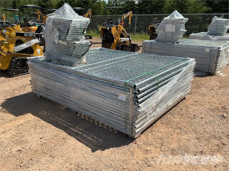 Quantity of (20) 7 ft 5 in x 6 ft Chain Link Tempo Drugi deli