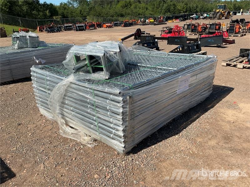Quantity of (20) 7 ft 5 in x 6 ft Chain Link Tempo Drugi deli
