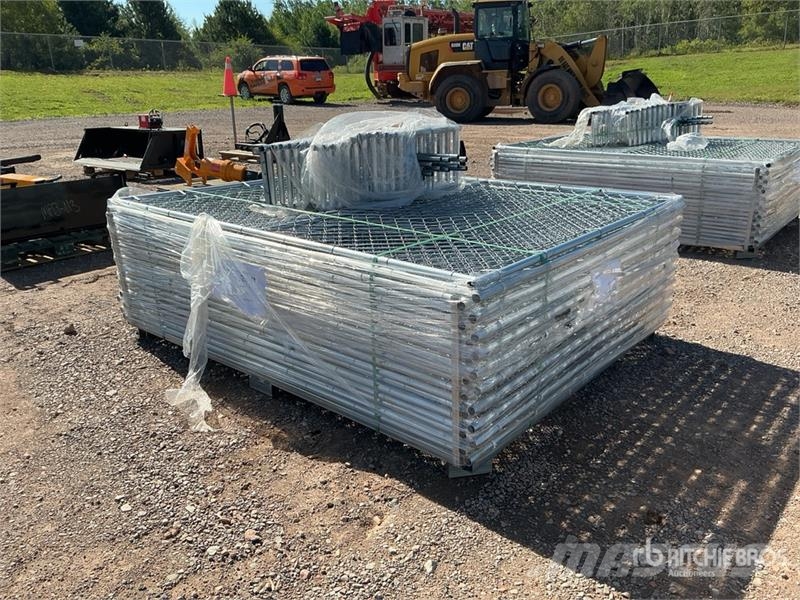 Quantity of (20) 7 ft 5 in x 6 ft Chain Link Tempo Drugi deli
