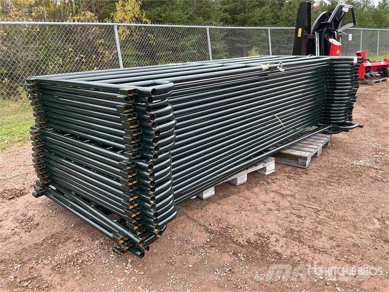  Quantity of (22)  BYT RP120 12 ft Ranch Livestock  Weitere Viehgeräte