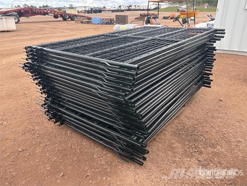  Quantity of (24)  BYT MSPP07 6 ft 8 in Mesh Sheep  Оборудование для животноводческих ферм