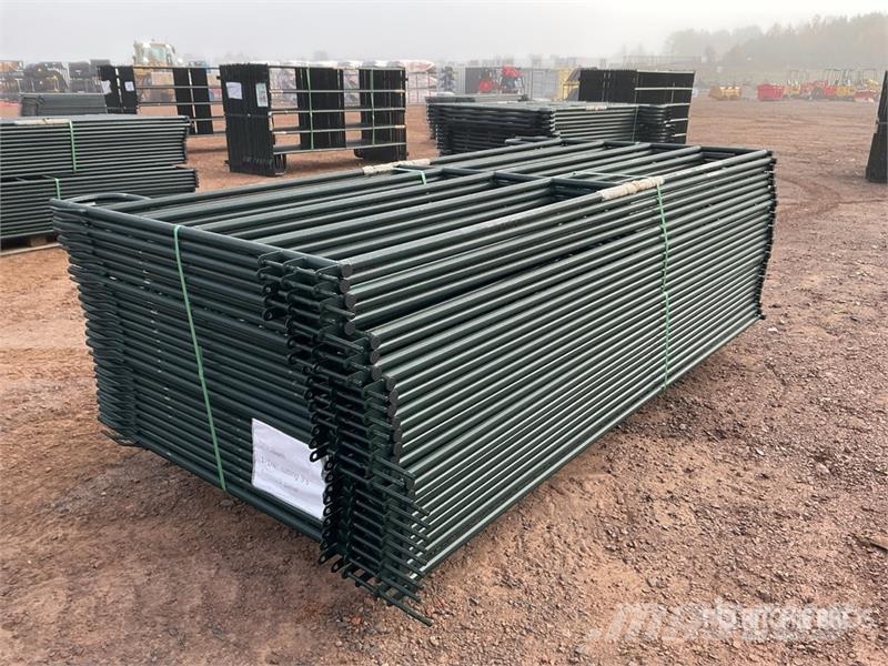 Quantity of (26) BYT RP96 9 ft 6 in x 5 ft Ranch Оборудование для животноводческих ферм