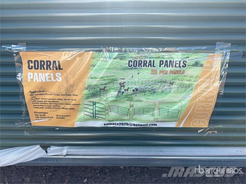  Quantity of (28) 9 ft 4 in Powder Coated Corral Li Ostali stroji in oprema za živino