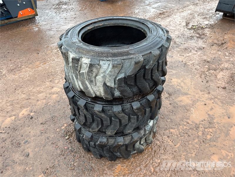  Quantity of (3) 10-16.5 Tires 轮胎、车轮、轮圈