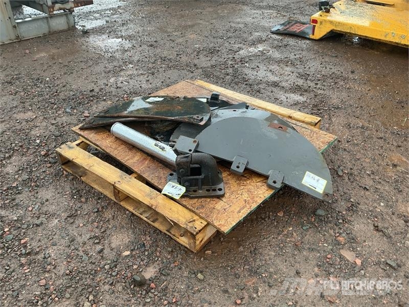 Quantity of (3) Stump Pans Компоненты строительной техники