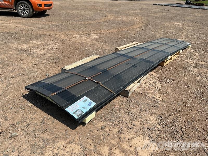 Quantity of (30) Black Metal Roof Panels (Unused) Gervės, keltuvai ir medžiagų kėlimo įranga