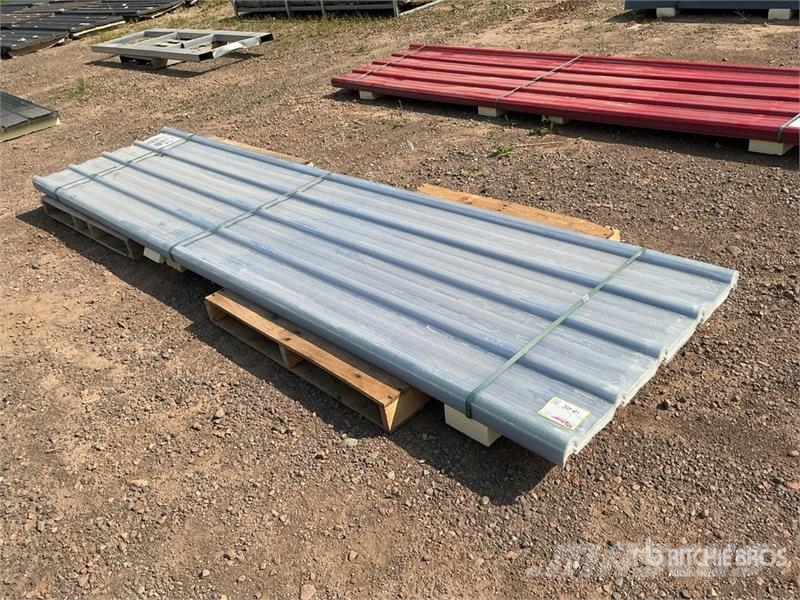Quantity of (30) Clear Corrugated Polycarbonate Ro Gervės, keltuvai ir medžiagų kėlimo įranga