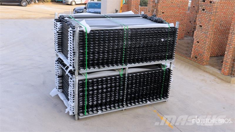Quantity of (30) Suihe NF-X-30-4 10 ft x 7 ft Pow Zäune und Zubehör