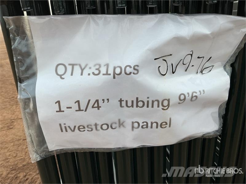  Quantity of (31)  BYT RP96 9 ft 6 in x 5 ft Ranch  ماكينات وملحقات مواش أخرى